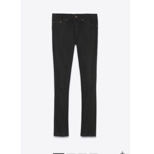 • Saint Laurent • Men’s D 18 Skinny Leg Jeans
Black Waist 29 x 32